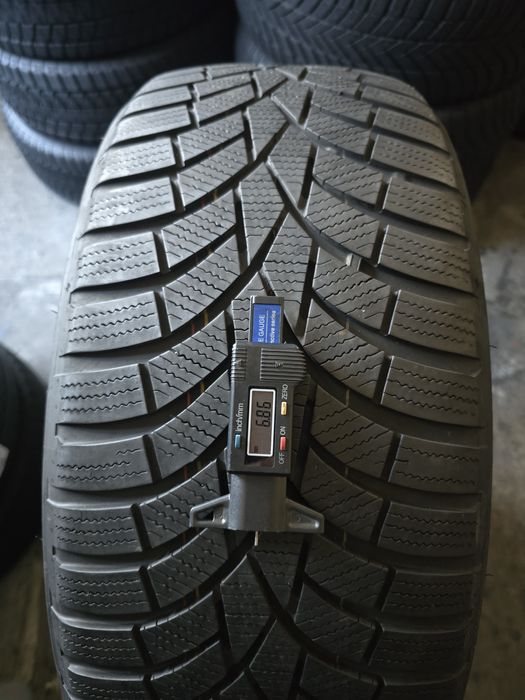 Toyo 235/45 R19 99V MS iarnă