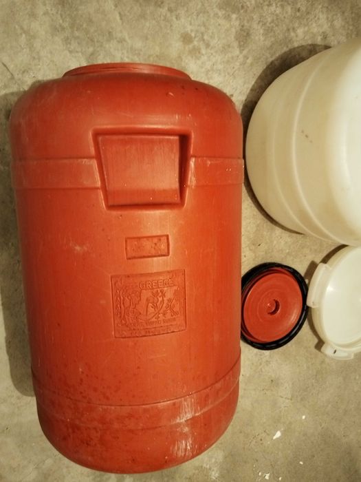 Бидон с капак на резба 70 литра, кофи