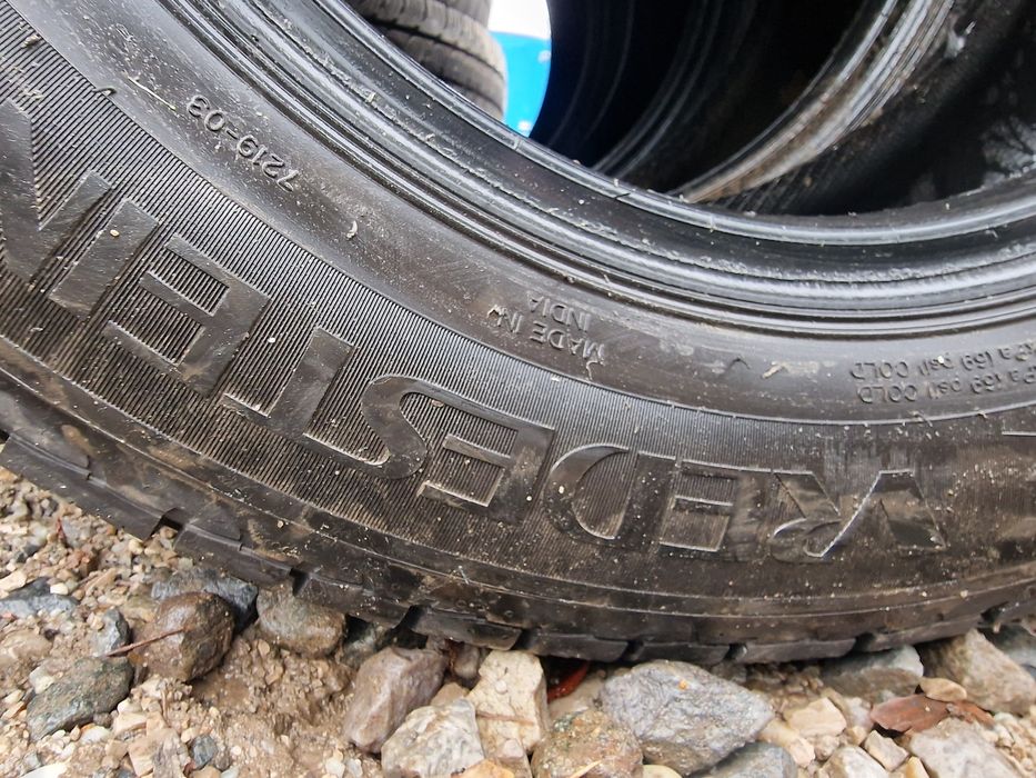 Anvelope 205/65R16C marca Vredestein, M +S, DOT 2023, 7 mm