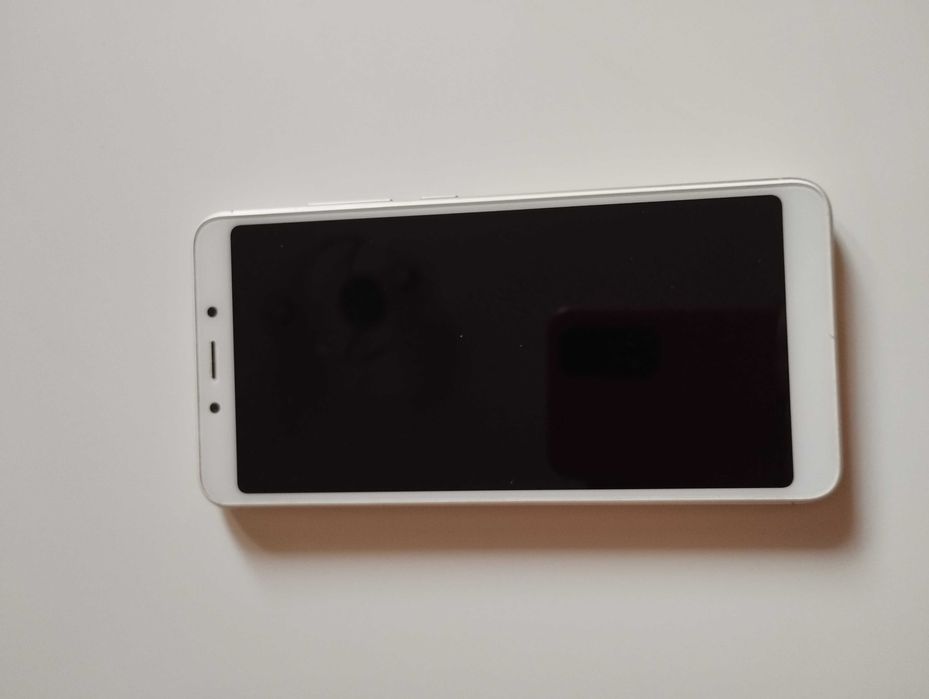смартфон Redmi 6 на Xiaomi