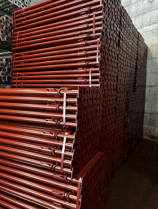 Popi metalici si schele metalice import Italia, schela completa