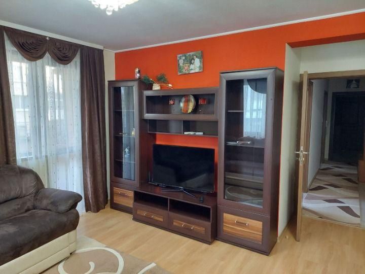 Тристаен апартамент под наем в кв. Кършияка