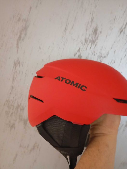 Ски каска Atomic