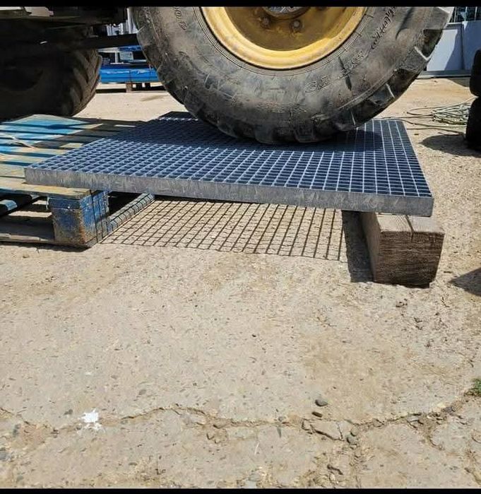 trepte zincate la orice dimensiune pentru scări metalice facem la dim