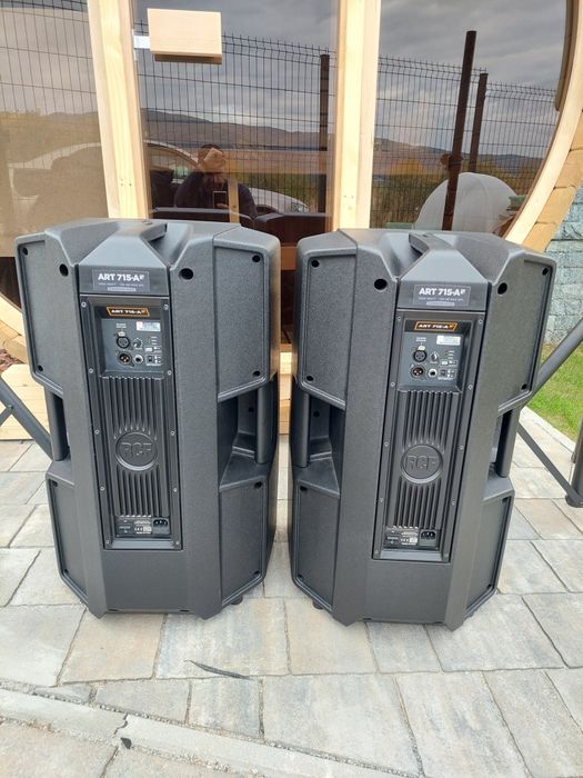 RCF 715 МК4 Стойки

Продавам RCF 715 мк4 и бас RCF 8003 мк2. В