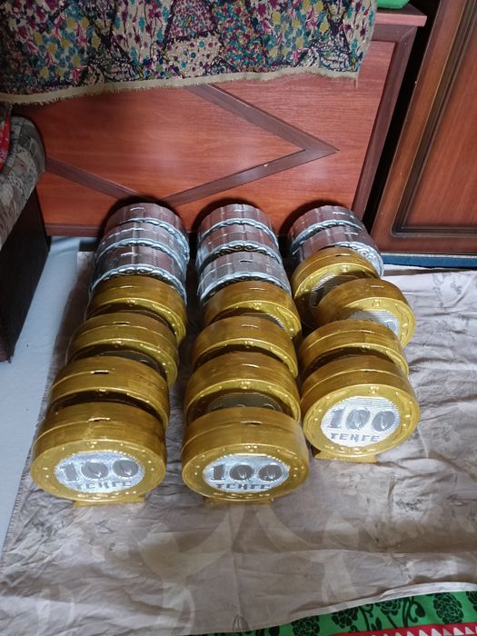 Той бастар копилка 800 тг,Ақ түрі бар олар 500 тг