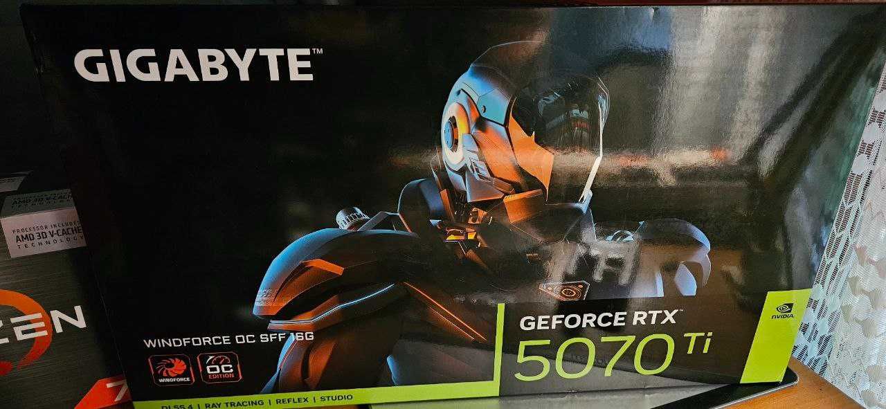 Gaming PC RTX 5070 Ti 16GB, 32GB 6400MHz DDR5 RAM, RYZEN 7 9800X3D CPU