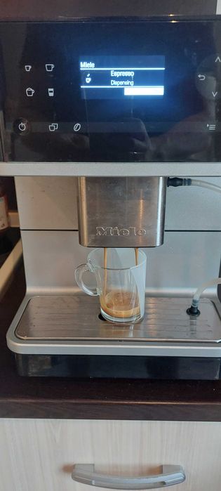 кафеавтомат Miele CM 6100