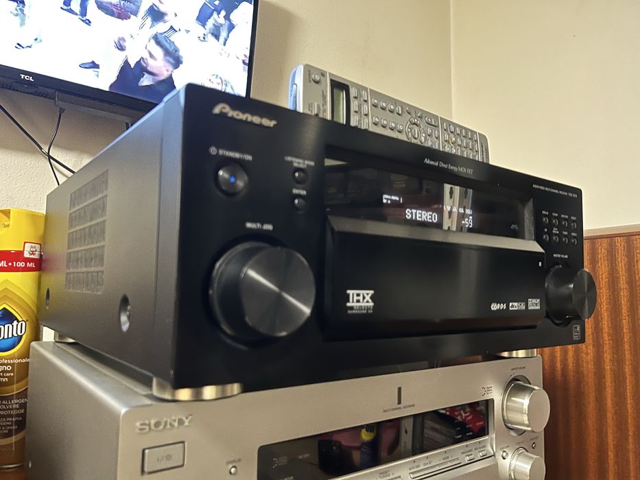 Receiver imens Pioneer VSX-1015 150W pe canal la 8 Ohni