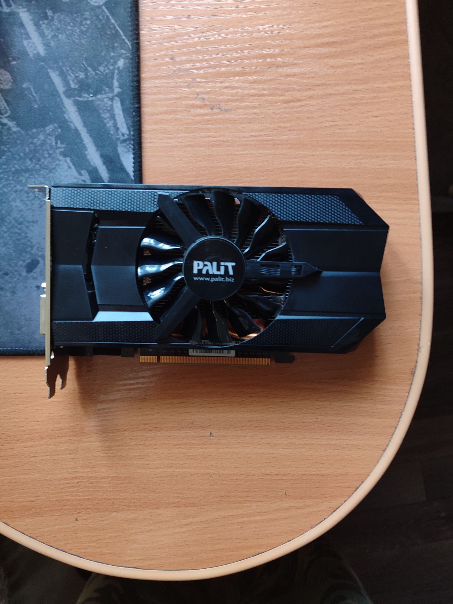 Продаю Видеокарту Palit GTX 660