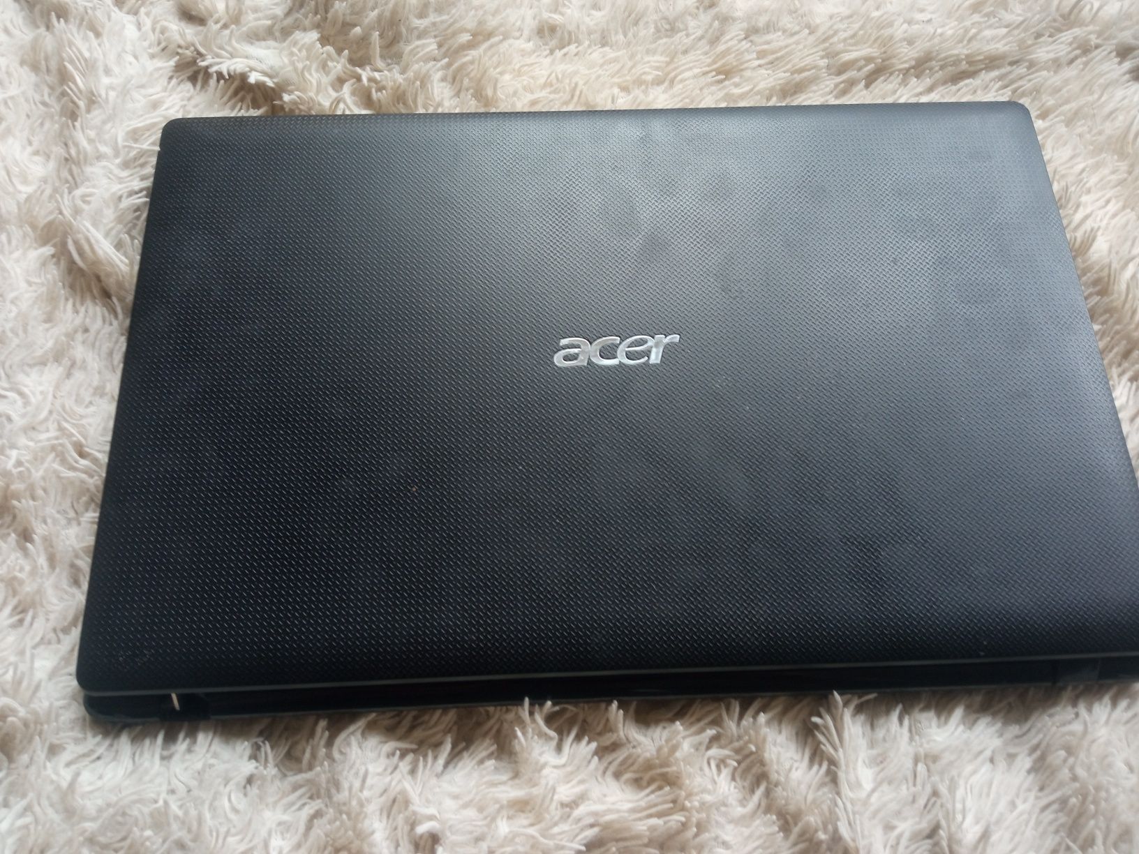 Продам ноутбук .acer.