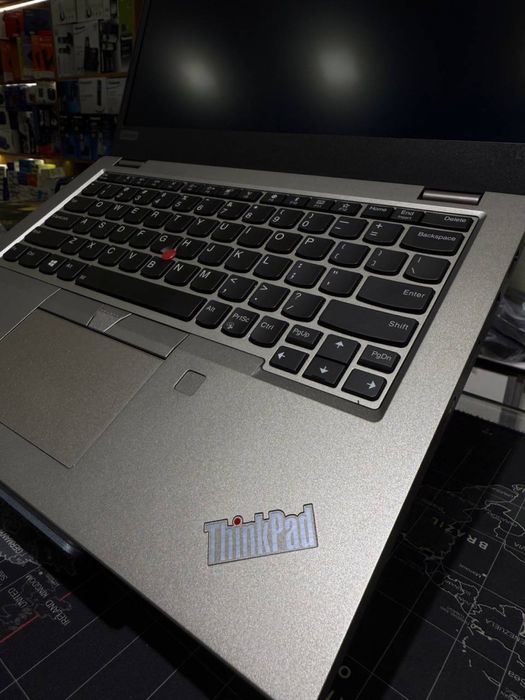 Lenovo ThinkPad L13 i5-10/16/256