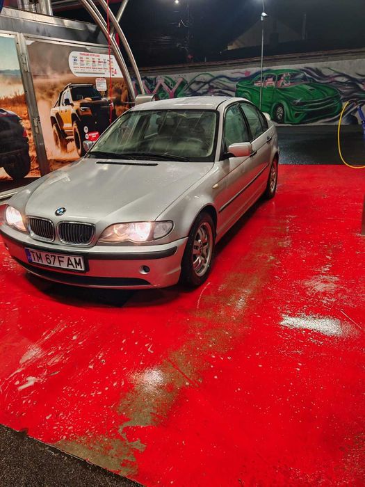 Vand BMW 318 ,1.8 benzina