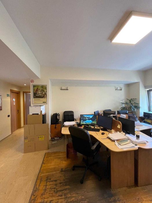 Apartament 3 camere, terasa si vedere la Mitropolie – 6 min de metrou