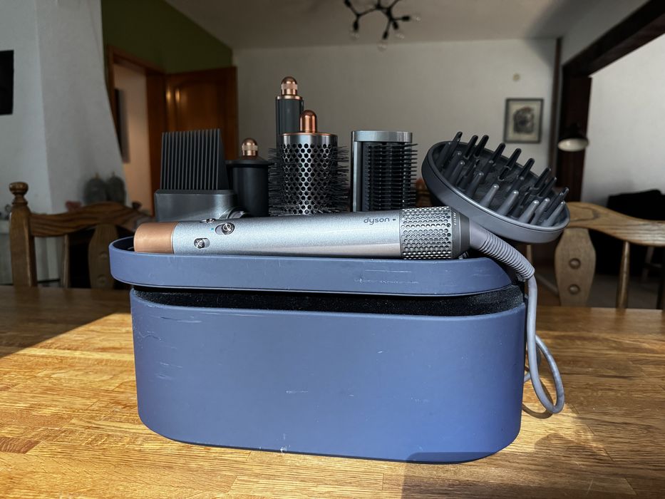 Dyson Airwrap с дифузер