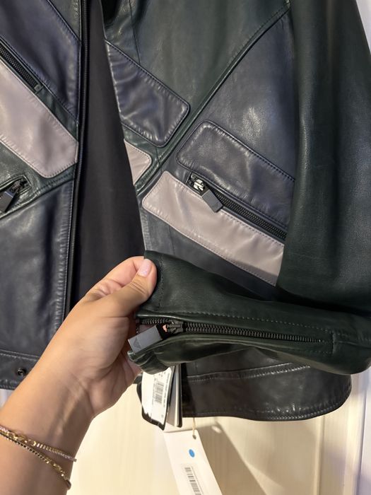 Geaca piele Emporio Armani, 52