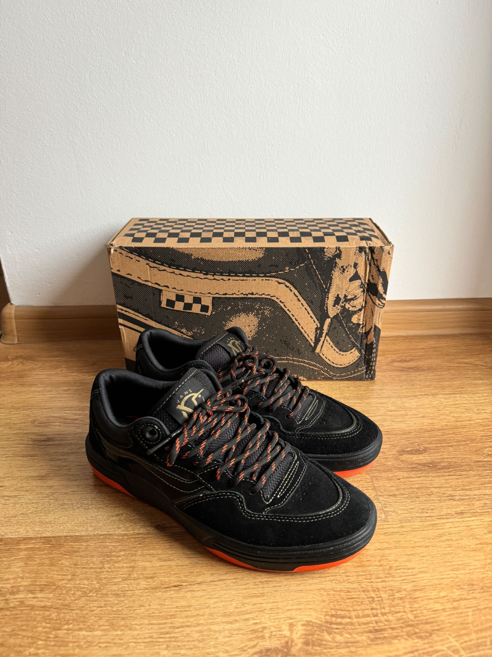 Кецове Vans & spitfire Black/Flame