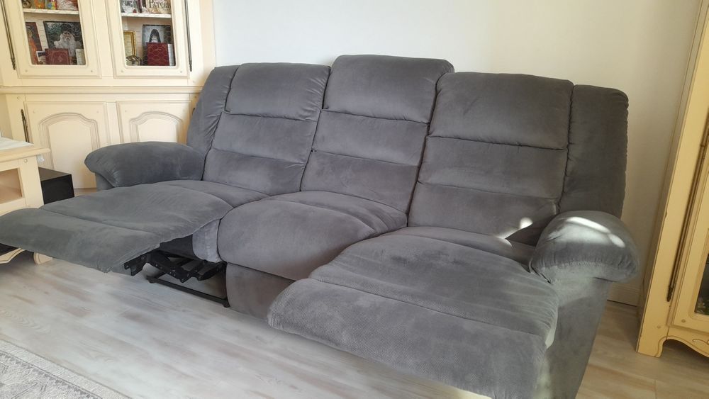 De vânzare canapea extensibilă NOLE , MOBEXPERT , 2 reclinere manuală!