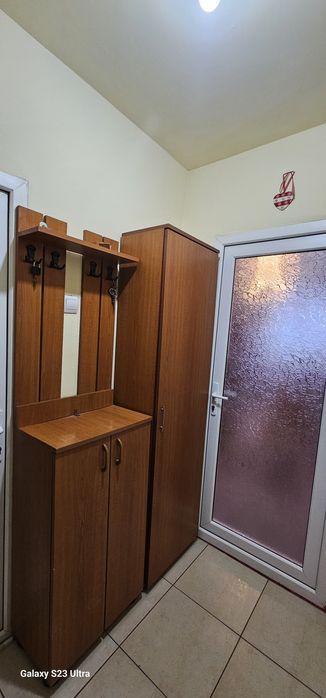 Garsoniera navodari c4 etaj 2