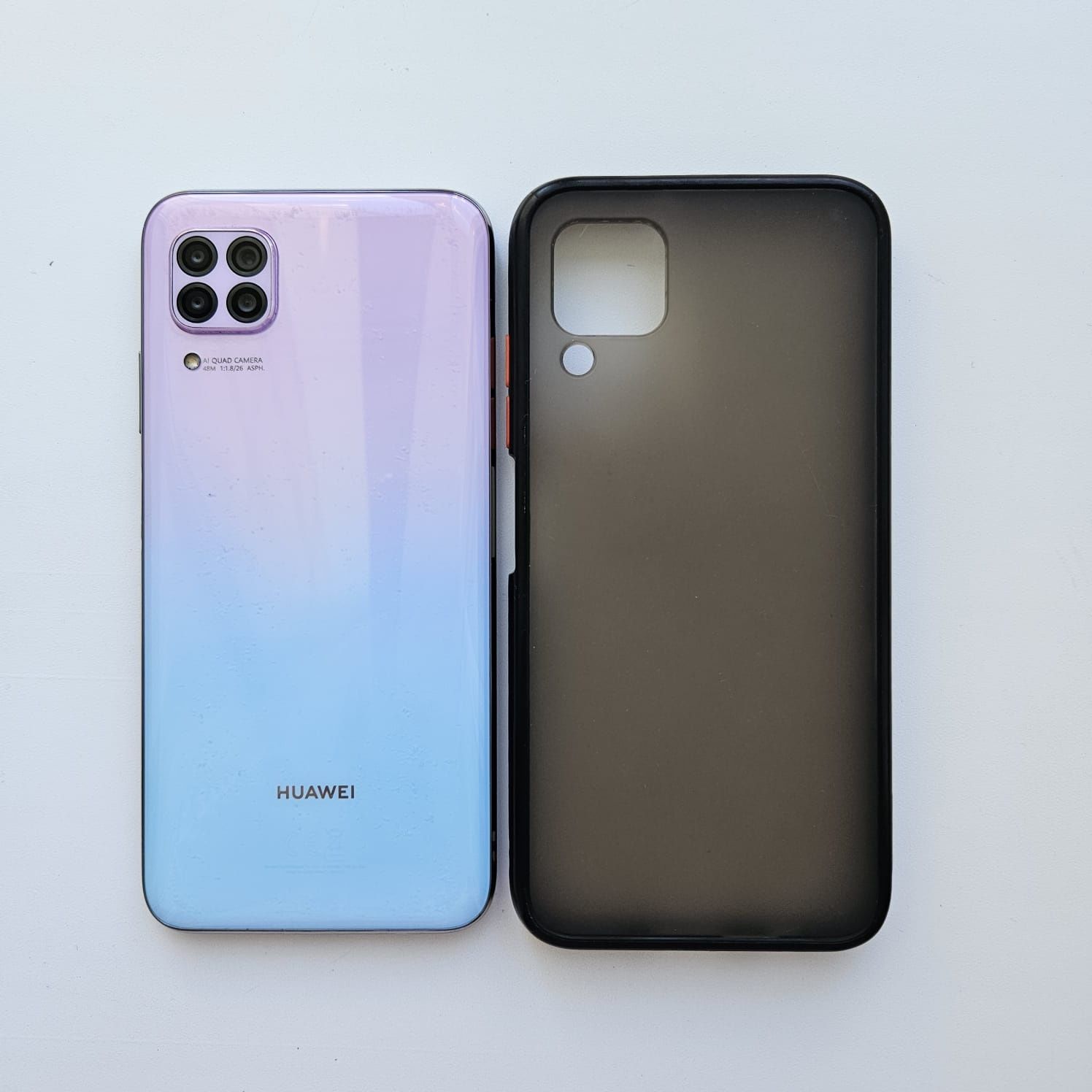 Продам смартфон Huawei P40 lite