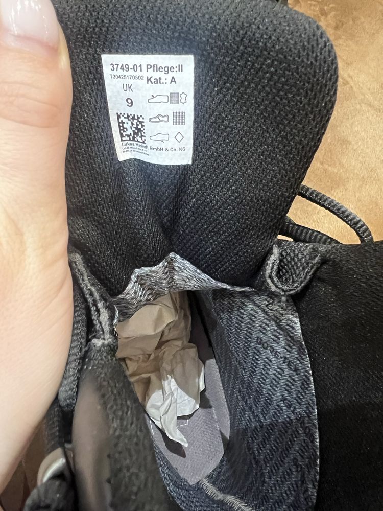 Нови кубинки Meindl Black Boa, естествена кожа, GoreTex