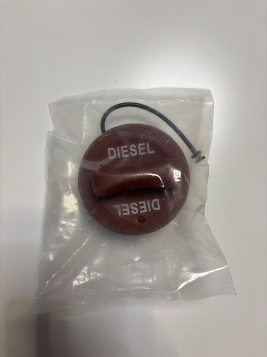 Capac rezervor mercedes/ motoras deschidere usa rezervor