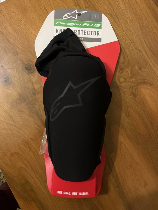 Genunchiere Alpinestars Paragon Plus - S, L - NOI, livrare gratuita
