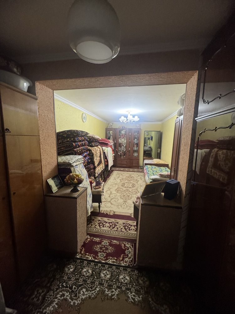 Кватира сотилади х1 хона х2 килинган