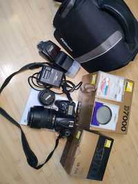 Aparat foto Nikon D7000 Obiective 18-105mm