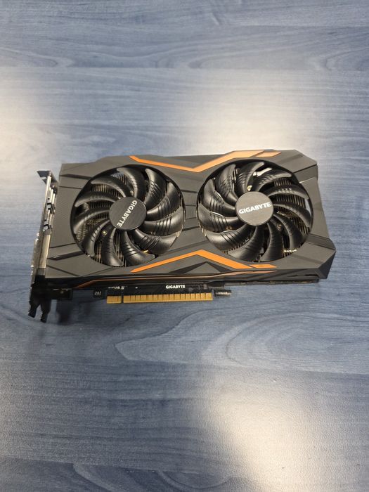 Placa video Nvidia  gtx 1050 TI