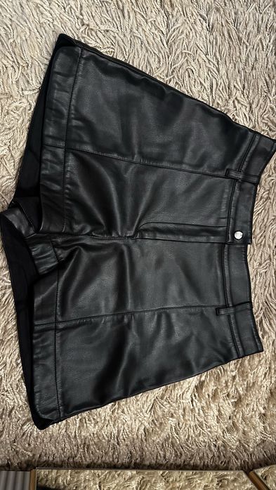 Кожен къс панталон на Alessa - Ask about me