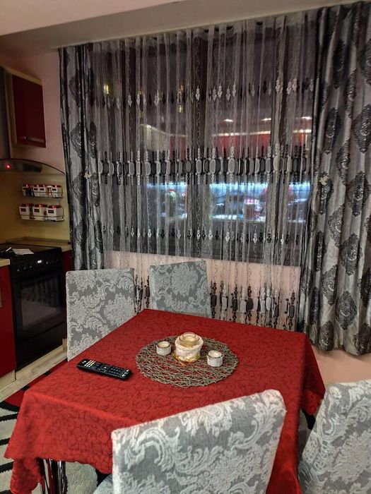 Продава се Тристаен апартамент в Бургас, Изгрев - 99 кв.м за 2303 €/кв.м - Снимка #4