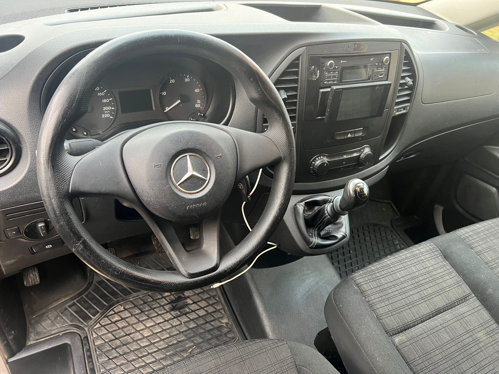 Mercedes vito -1600- Disel-2016-LUNG