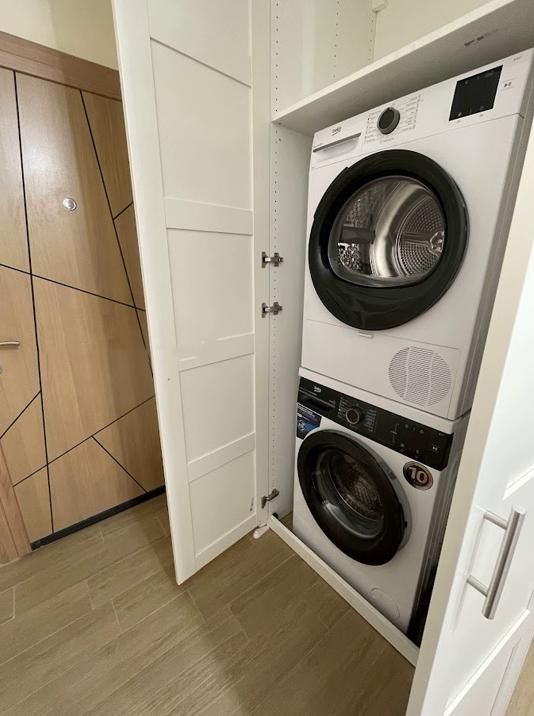 Дава се под наем Тристаен апартамент в София, Младост 1А - 80 кв.м за 800 € - Снимка #8