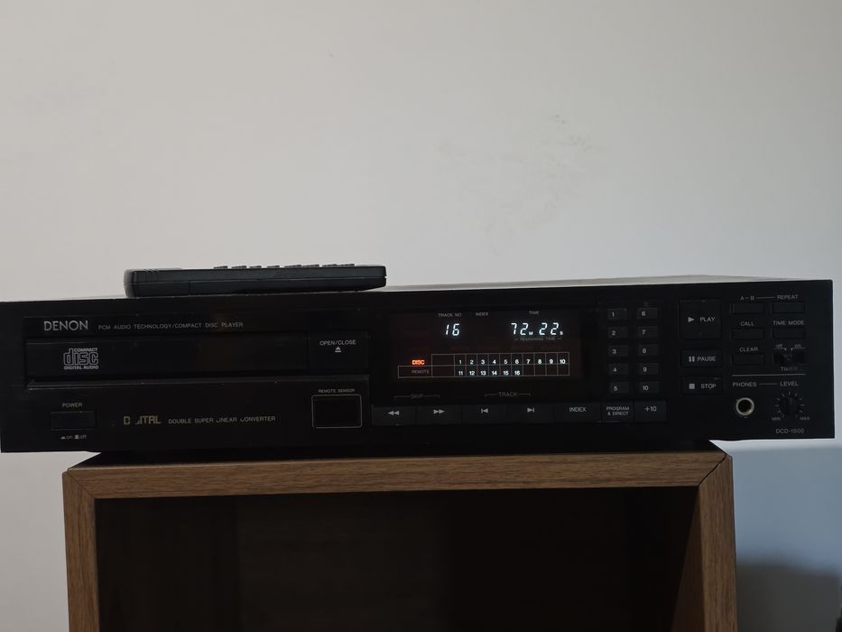 Vând Denon DCD-1500 – CD Player Vintage, Made in Japan