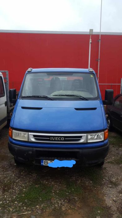 Vând iveco si remorca auto