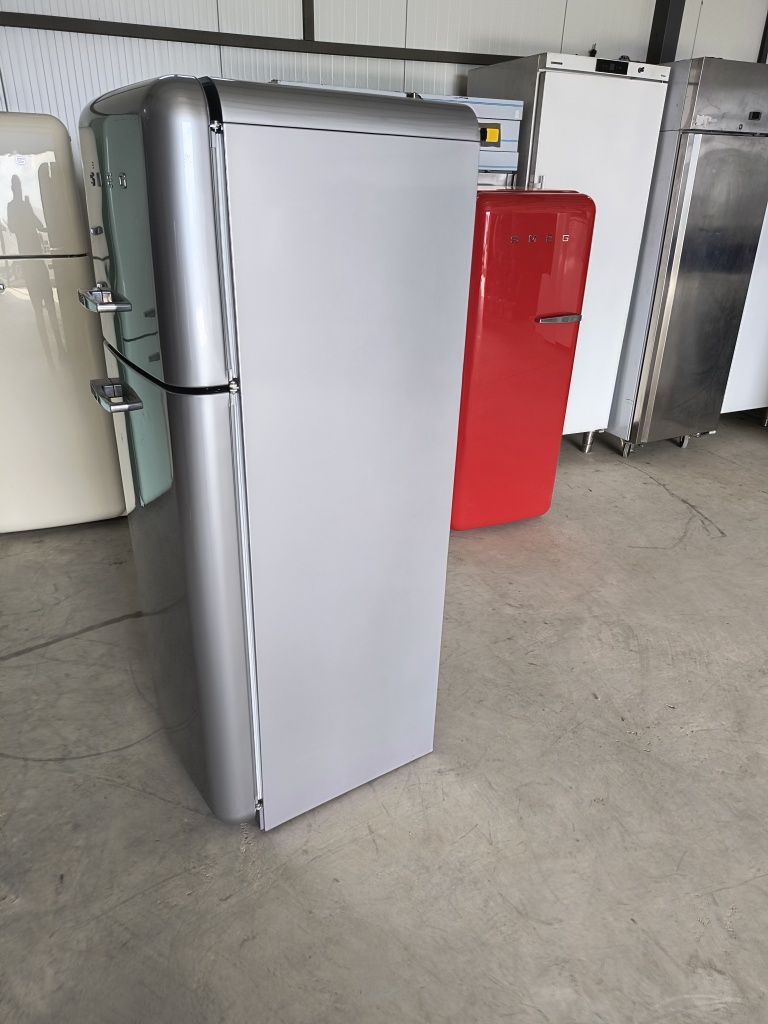 Хладилник  SMEG  Внос от Германия