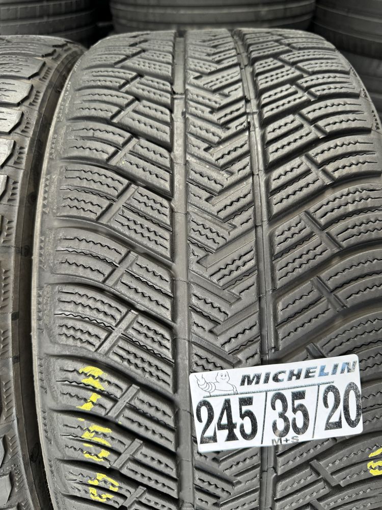 245/35/20 Michelin M+S