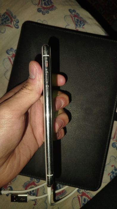 iPhone X sotiladi yoki Obmen