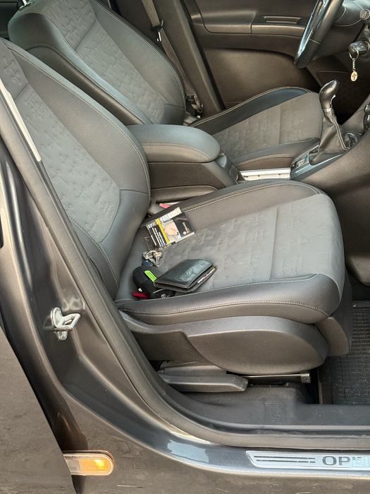 Vind opel meriva