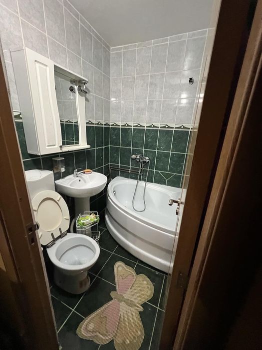 apartament 4 camere decomandat