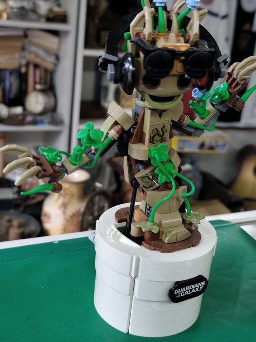 Лего 76297 lego marvel dancing groot