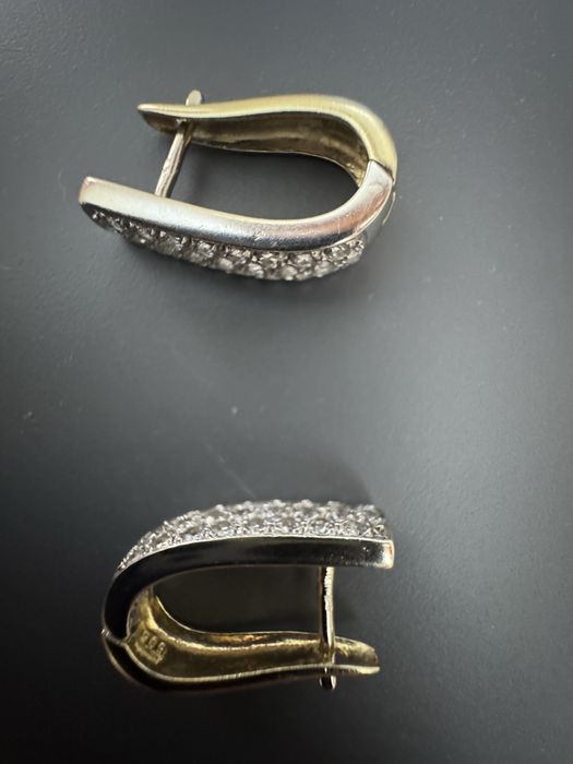 Vand cercei aur doar personal