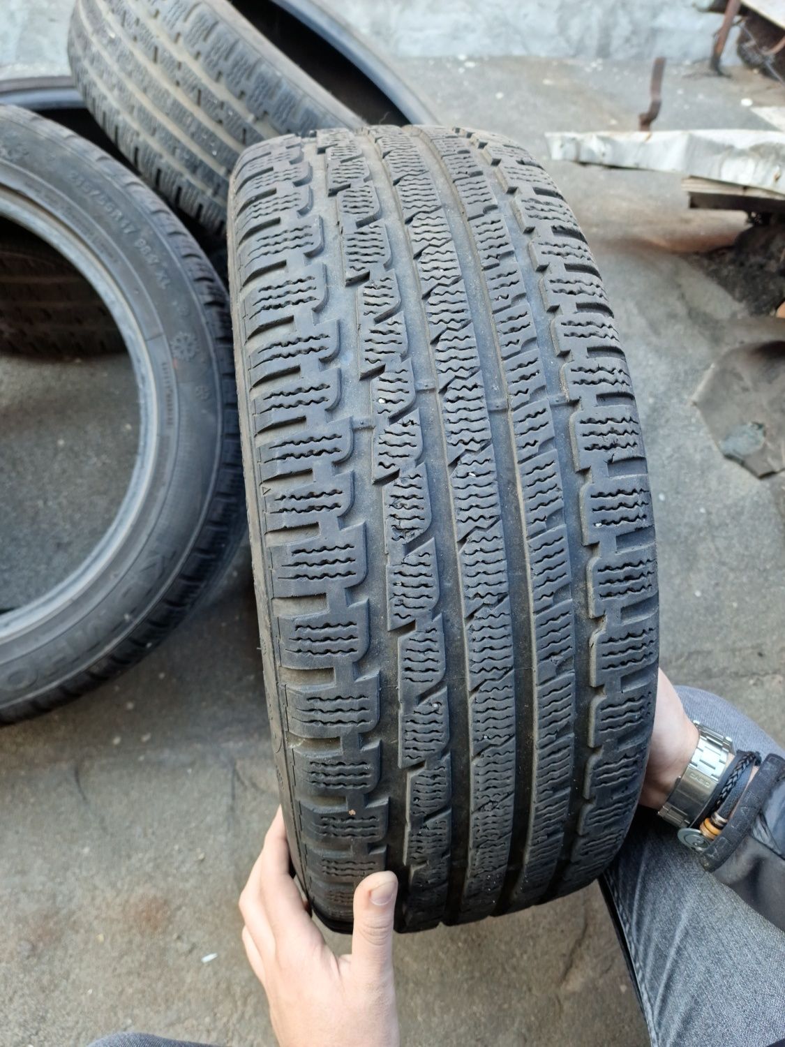 Anvelope 215/55r17