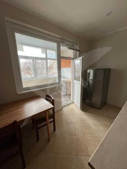 Дава се под наем Двустаен апартамент в Варна, Автогара - 45 кв.м за 350 € - Снимка #1