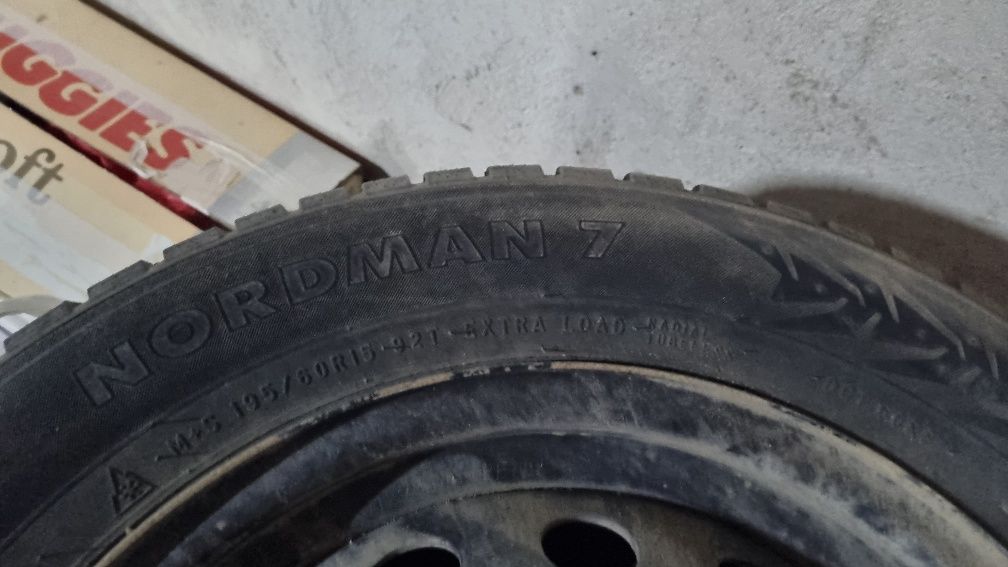 Зимние шины на R15