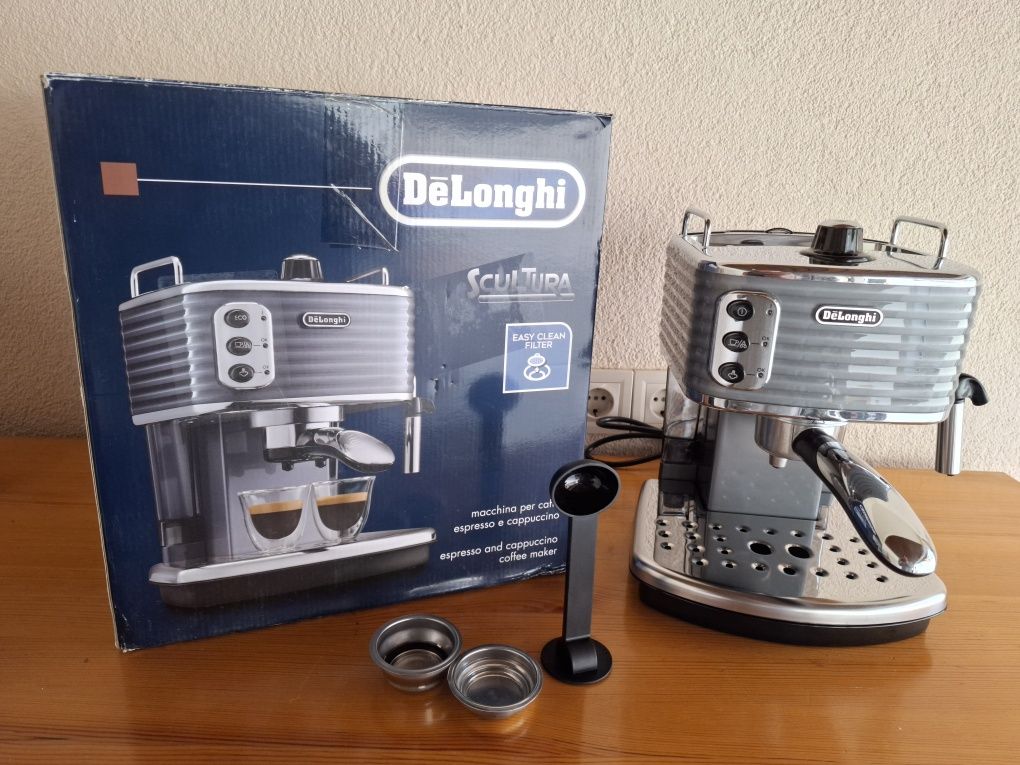 Кафемашна с ръкохватка De'Longhi SCULTURA ECZ351.GY, 1100w,3 цедки