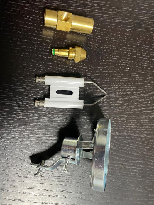 Kit conversie transformare arzator ulei ars duza potduza deflector