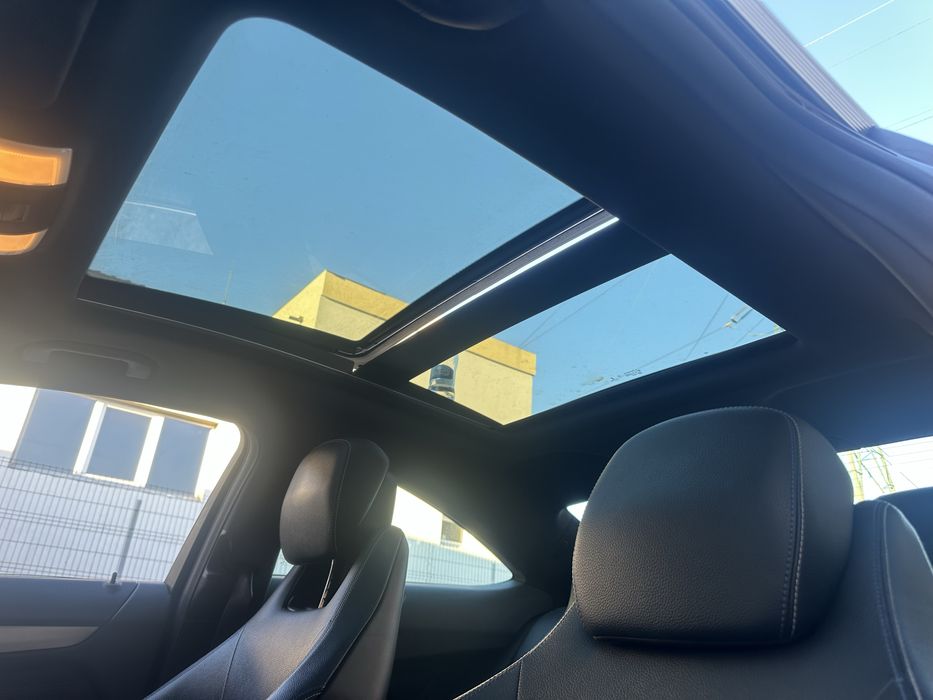 Panorama / Plafon Negru C CLASS COUPE c204 W204 trapa complet motorase