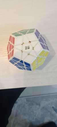Кубик рубика мегаминкс